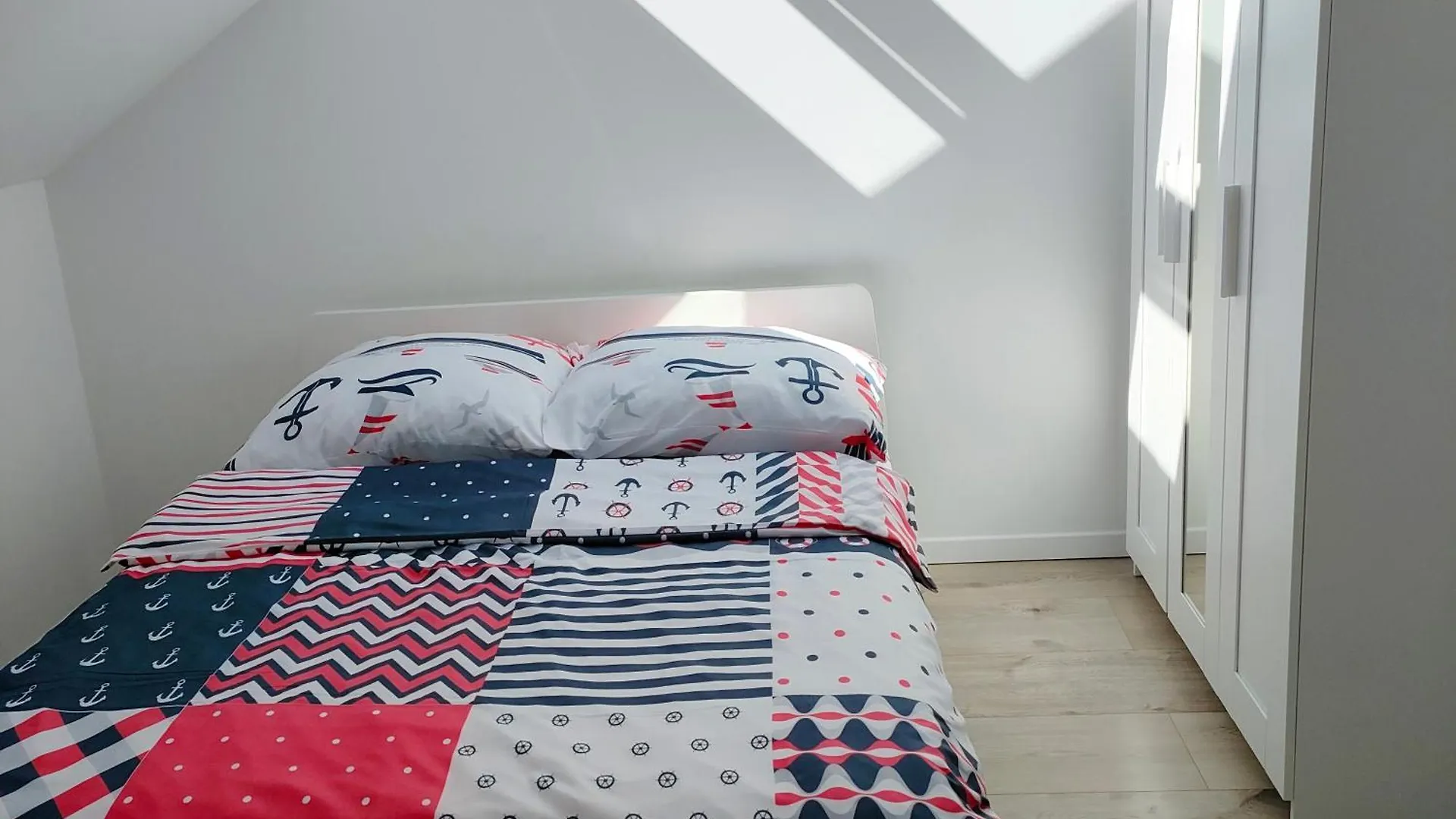 Apartament Ceglana kamienica nad Wisłą Kraków Polska